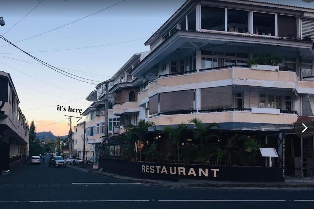 3 Bedroom Beachside Apartment - 30 Secs From Beach Flic en Flac Exterior photo